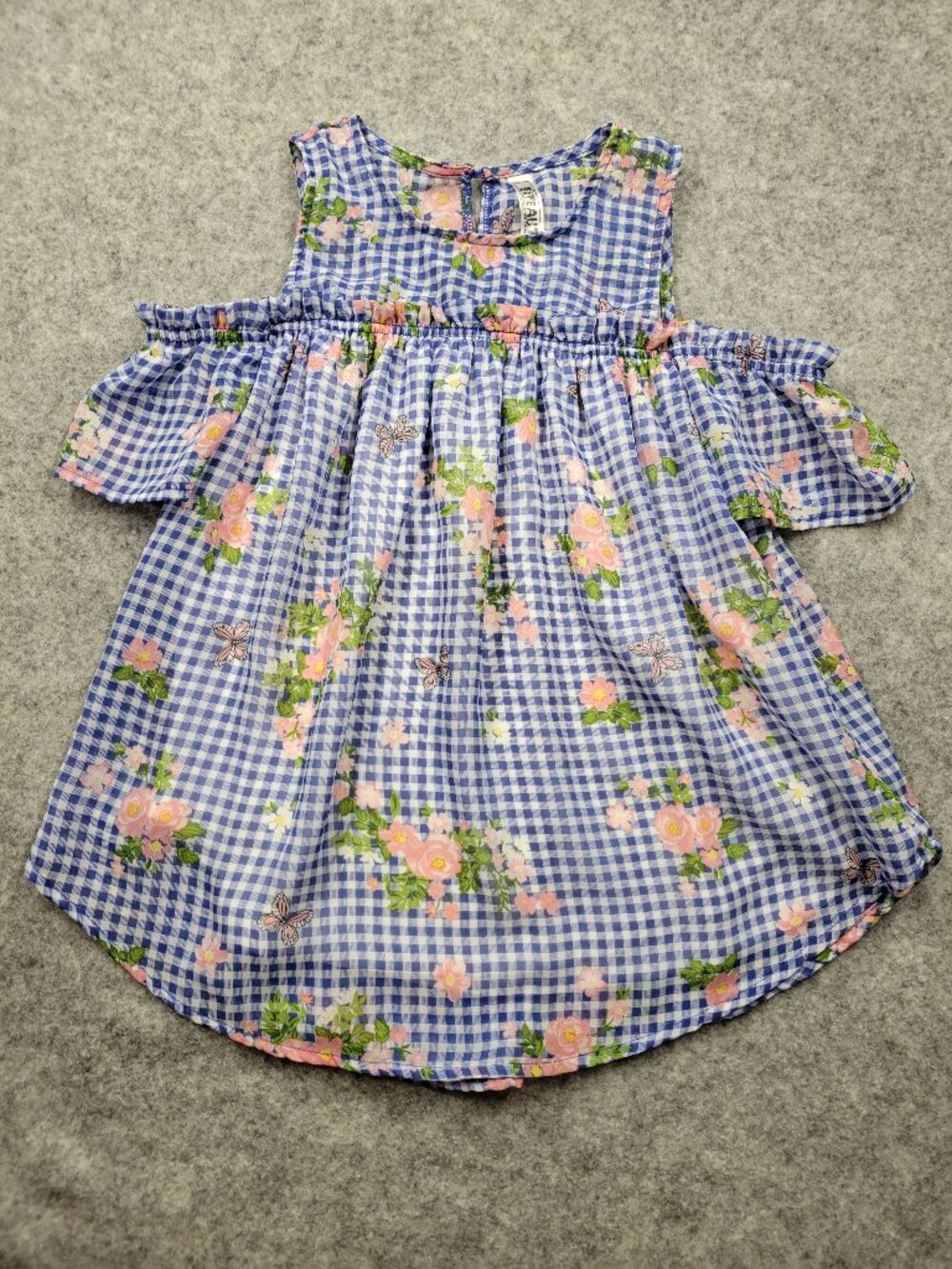 Beauties girls top size 8 blue, white and pink good condition